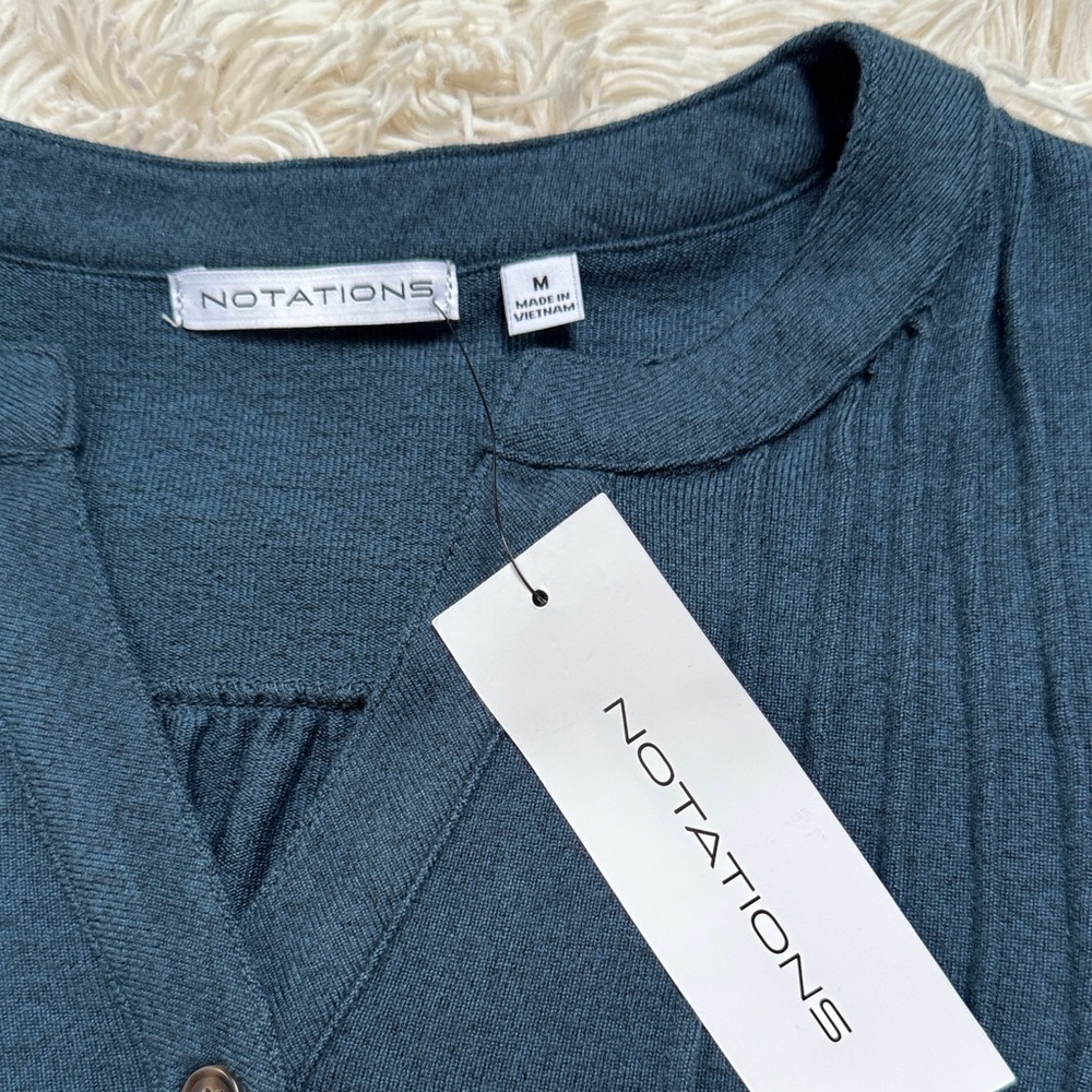 🎉HP🎉 Notations 3/4 Tab Sleeve Top with Pleated Detail 💗 Teal - Picture 14 of 16